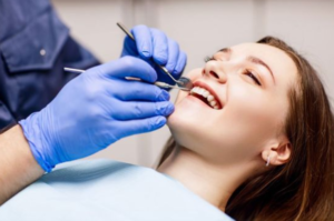 Panduan Lengkap Implan Gigi: Proses, Manfaat, dan Perawatan 